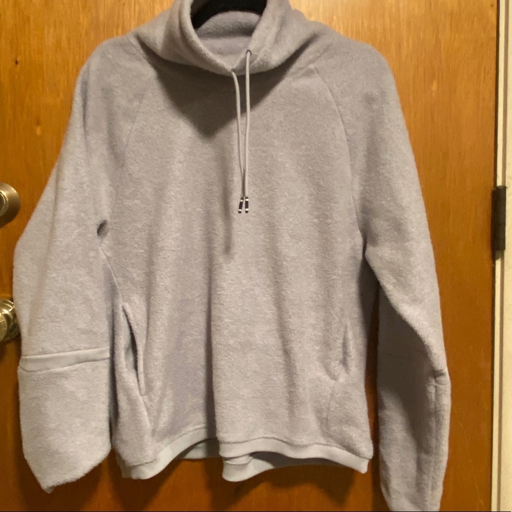 Nike Therma Long Sleeve Training Pullover, Size M